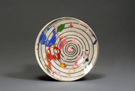 Hand-built glazed ceramic | 13.75 x 13.75 x 1 in. | Collection of the Ree & Jun Kaneko Foundation | Photo credit: Dirk Bakker